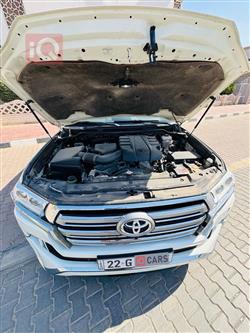 تويوتا لاندكروزر